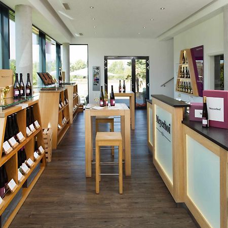 Meyerhof - Bioweingut, Vinothek & Gaestehaus Flonheim Buitenkant foto
