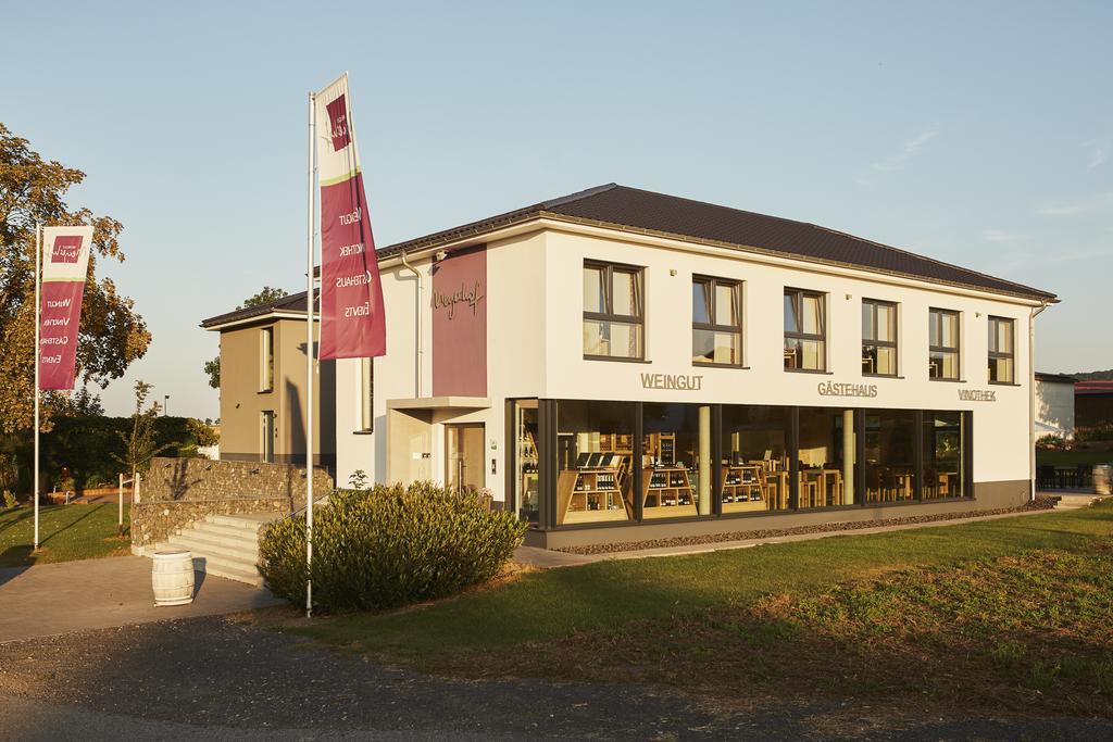 Meyerhof - Bioweingut, Vinothek & Gaestehaus Flonheim Buitenkant foto